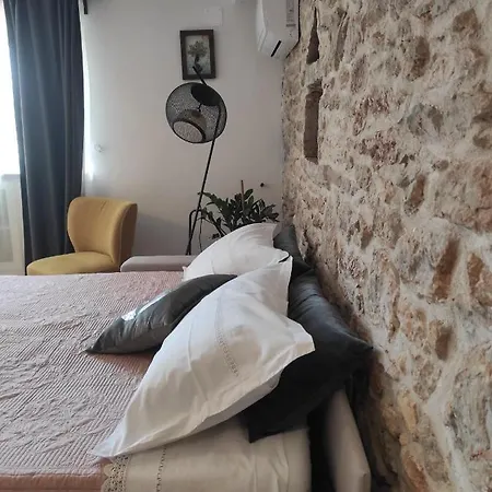 Stone House, Svirce, Hvar Apartamento Svirce