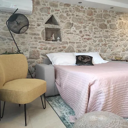 Stone House, Svirce, Hvar
