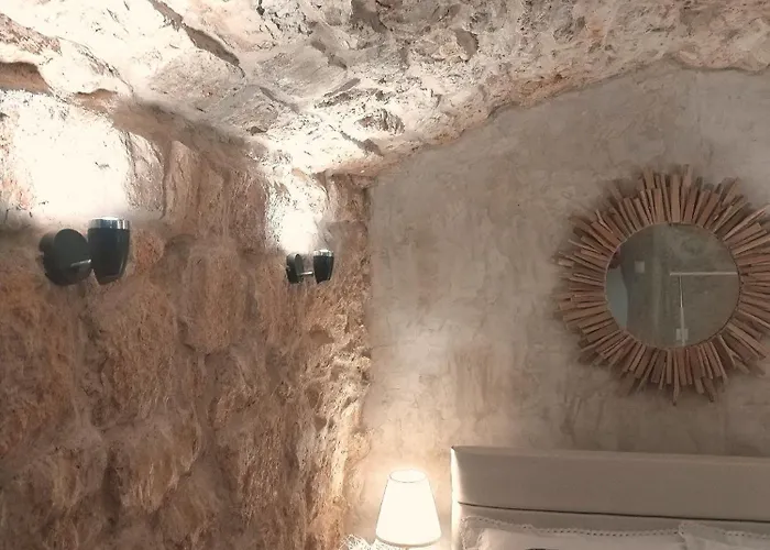Stone House, Svirce, Hvar