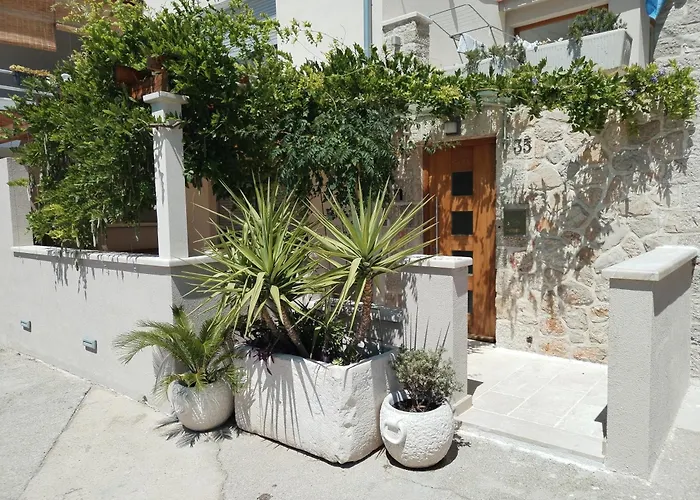 Stone House, Svirce, Hvar